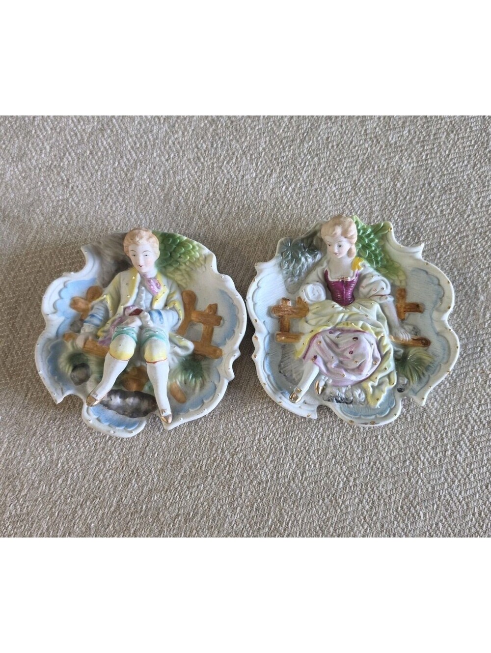 VINTAGE HAND PAINTED SET (2) CERAMIC OHASE JAPAN MAN & WOMAN WALL HANGINGS Decor